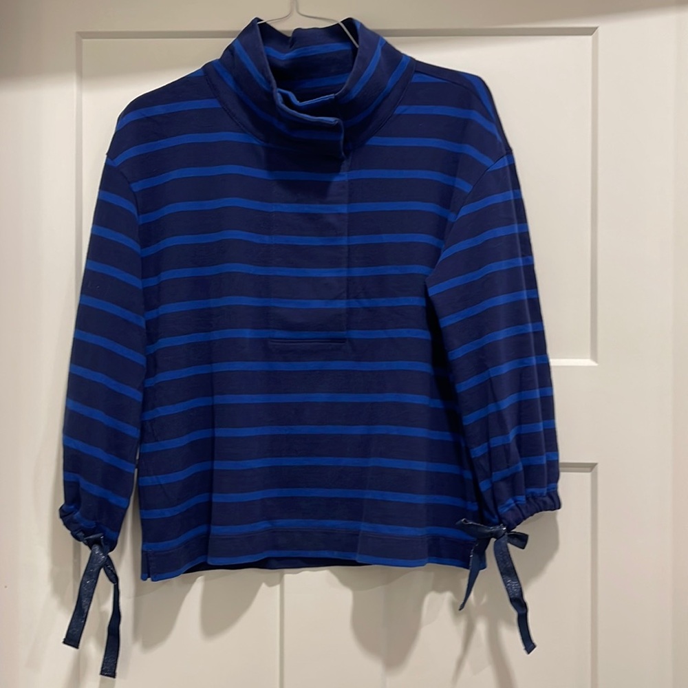 Tommy Bahama, size S, Blue stripes